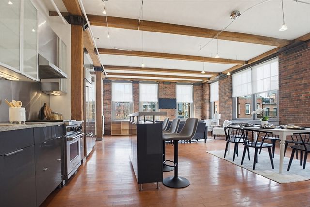 26 Stillman St 3-2, Boston, MA 02113