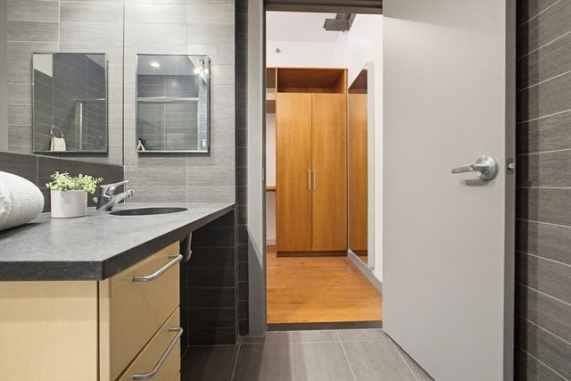 26 Stillman St 3-2, Boston, MA 02113