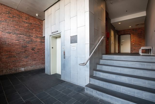 26 Stillman St 3-2, Boston, MA 02113