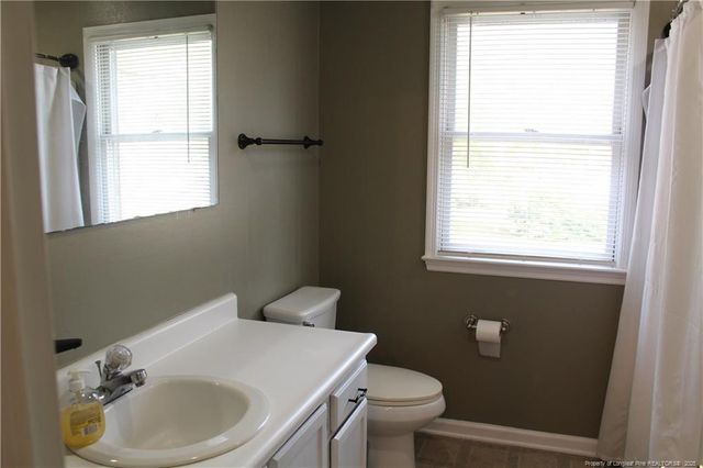 1955 Fairforest Drive, Fayetteville, NC 28304