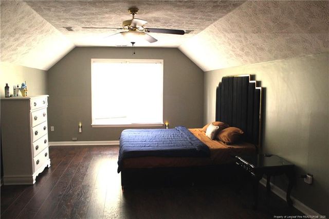 1955 Fairforest Drive, Fayetteville, NC 28304