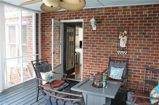 1955 Fairforest Drive, Fayetteville, NC 28304