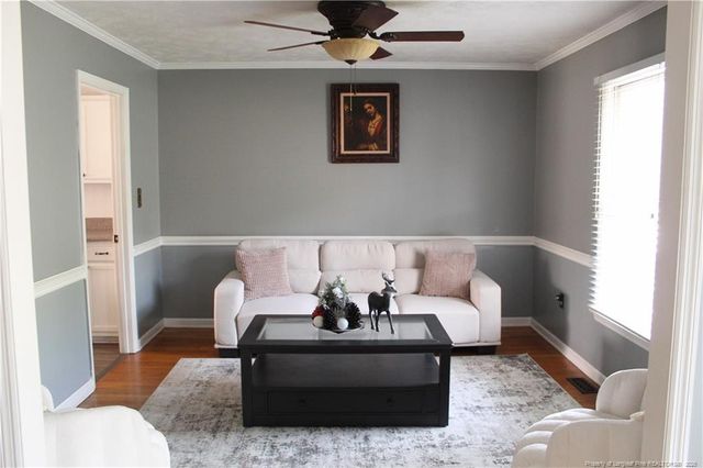 1955 Fairforest Drive, Fayetteville, NC 28304