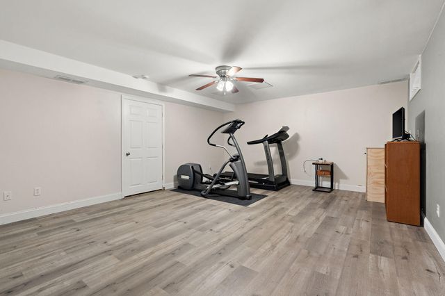 244 Moncrief Drive, Valparaiso, IN 46385