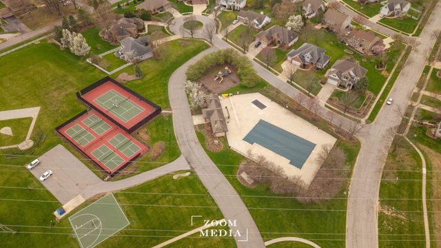 244 Moncrief Drive, Valparaiso, IN 46385