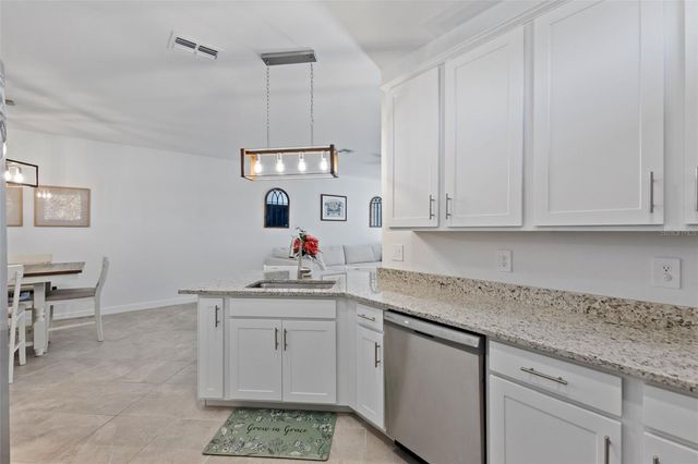 5504 SAPPHIRE STONE COVE, Bradenton, FL 34211