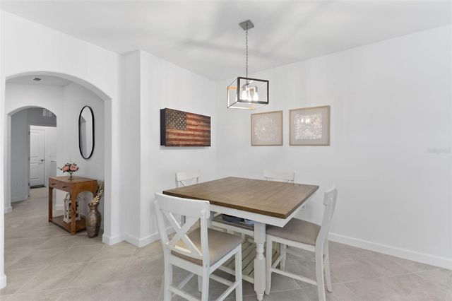 5504 SAPPHIRE STONE COVE, Bradenton, FL 34211