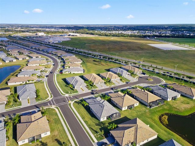 5504 SAPPHIRE STONE COVE, Bradenton, FL 34211