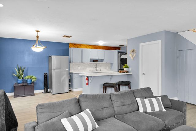 111 Stirrup Key Woods Rd Apt 2B1, Marathon, FL 33050