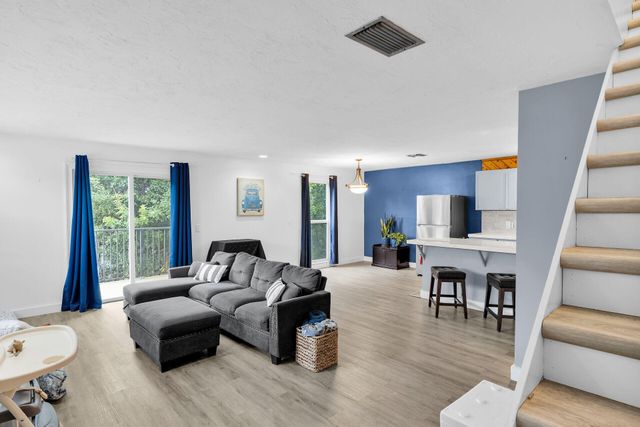 111 Stirrup Key Woods Rd Apt 2B1, Marathon, FL 33050