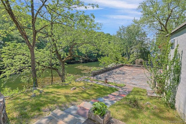 120 Spring Valley Road, Ossining, NY 10562