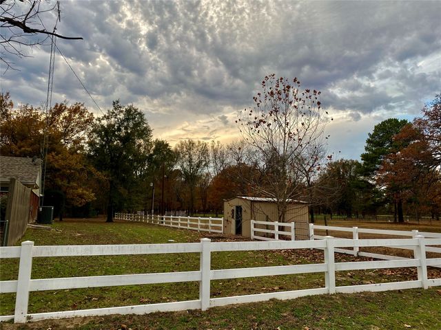 352 County Road 3120, Quitman, TX 75783