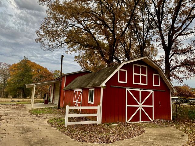 352 County Road 3120, Quitman, TX 75783