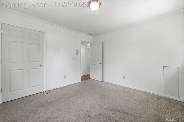 315 Airport Drive, Holly Village, MI 48442