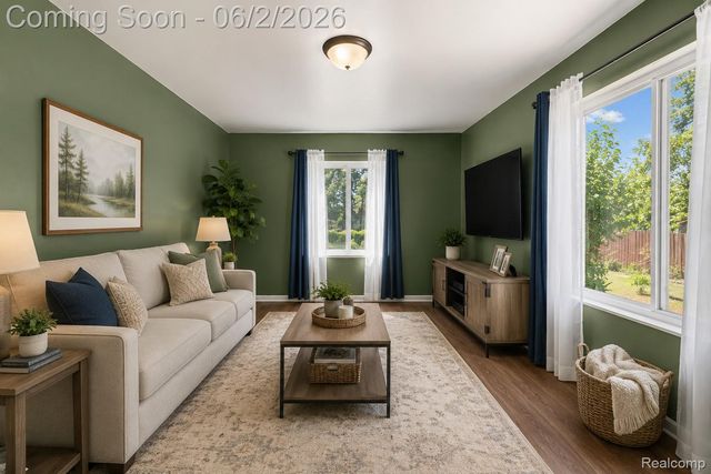 315 Airport Drive, Holly Village, MI 48442