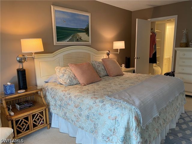 3 Bluebill AVE 410, Naples, FL 34108