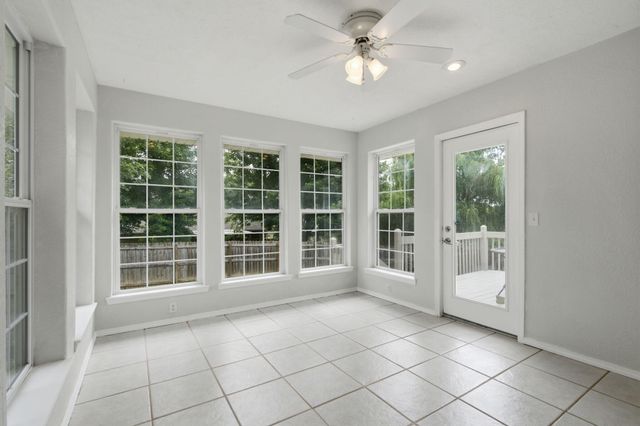 5710 S Wedgewood Avenue, Springfield, MO 65810