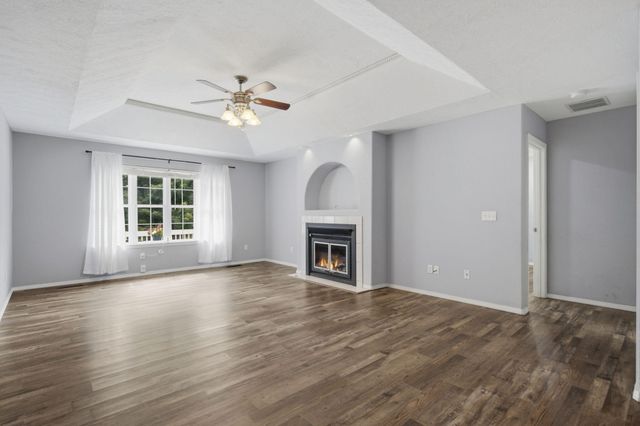 5710 S Wedgewood Avenue, Springfield, MO 65810