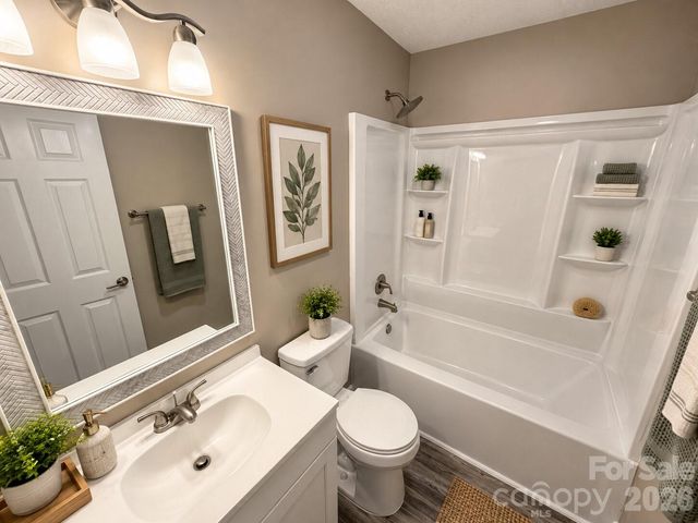 2617 Dion Avenue, Charlotte, NC 28212