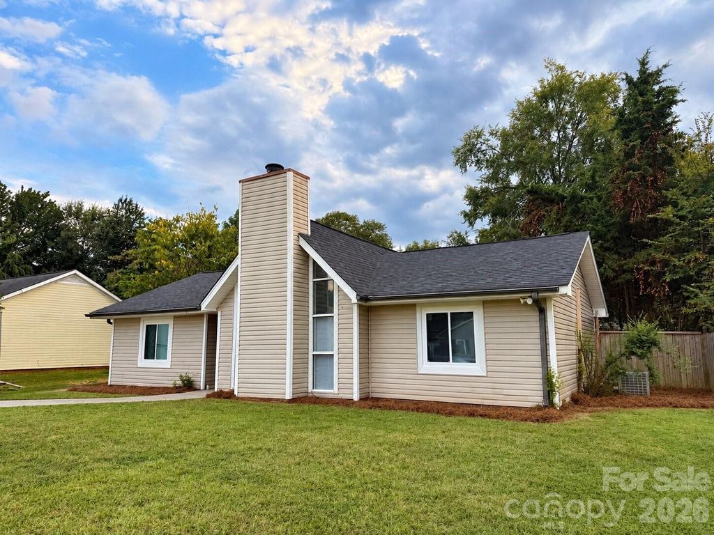 2617 Dion Avenue, Charlotte, NC 28212
