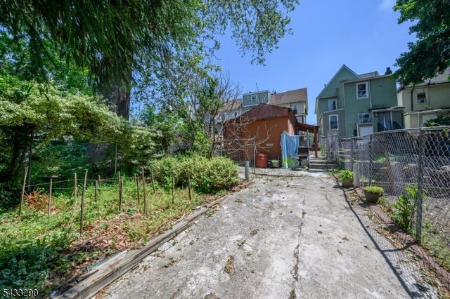 724 W Front St, Plainfield City, NJ 07060