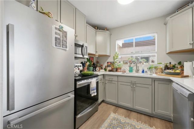 1050 Rock Springs, Escondido, CA 92026