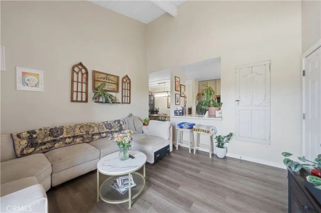 1050 Rock Springs, Escondido, CA 92026