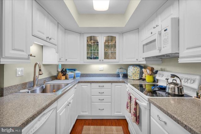 115 E KINGS HWY ##443, Maple Shade, NJ 08052