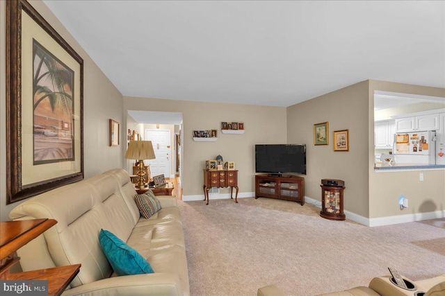 115 E KINGS HWY ##443, Maple Shade, NJ 08052