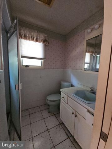 10 OAK DR, Bridgeton, NJ 08302