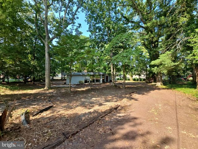 10 OAK DR, Bridgeton, NJ 08302