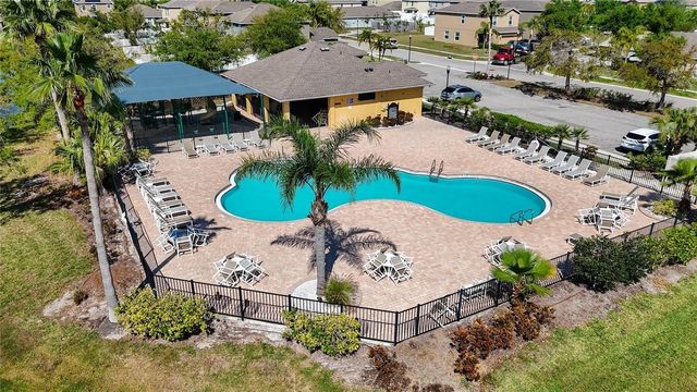 610 15TH AVENUE NW, Ruskin, FL 33570