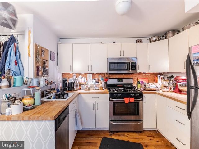 1812 W MASTER ST, Philadelphia, PA 19121
