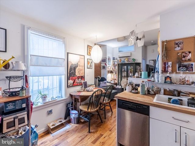 1812 W MASTER ST, Philadelphia, PA 19121