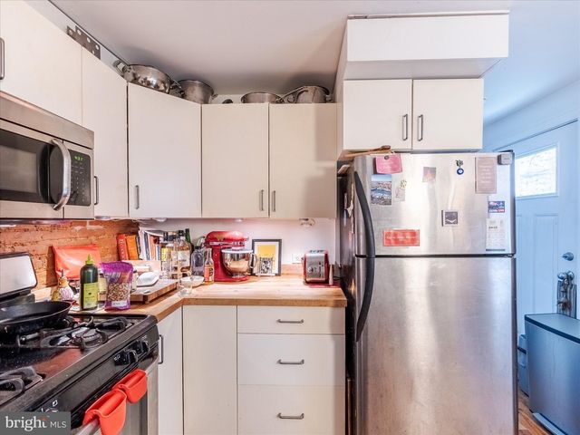 1812 W MASTER ST, Philadelphia, PA 19121