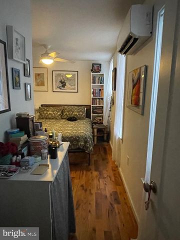 1812 W MASTER ST, Philadelphia, PA 19121