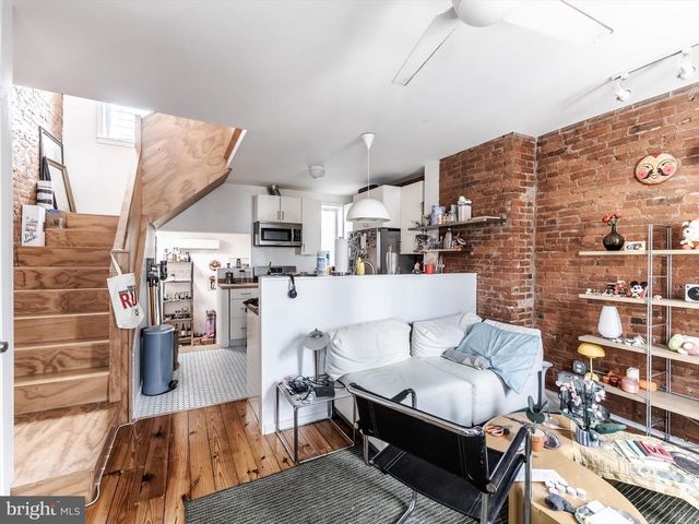 1812 W MASTER ST, Philadelphia, PA 19121