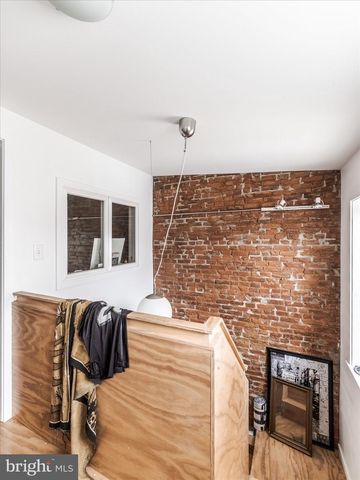 1812 W MASTER ST, Philadelphia, PA 19121