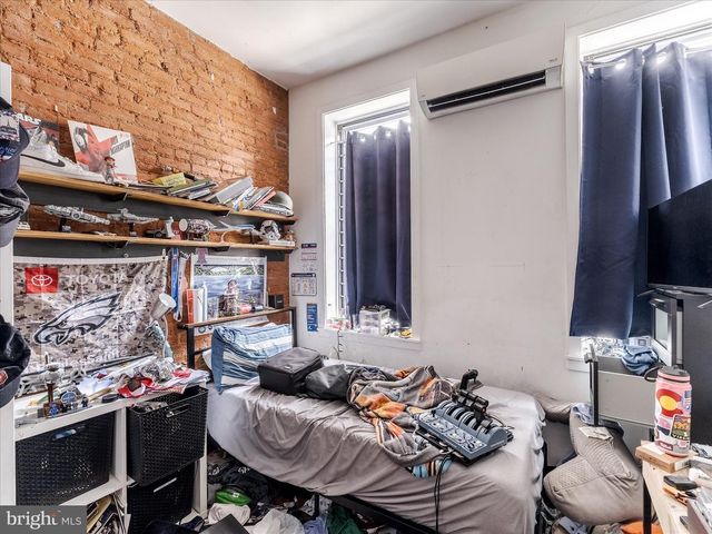 1812 W MASTER ST, Philadelphia, PA 19121