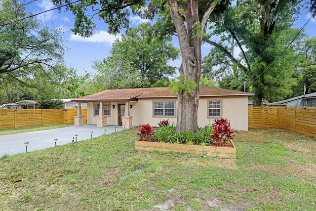 906 WOODLAWN AVENUE, Plant City, FL 33563