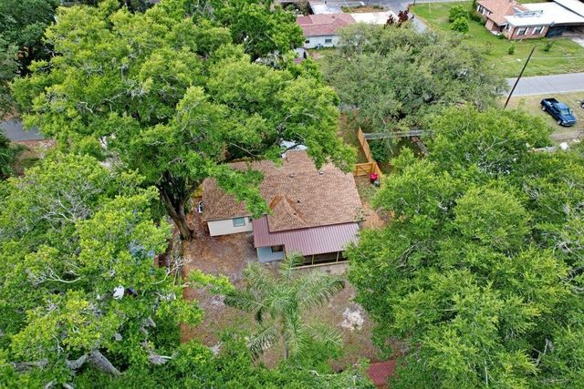 906 WOODLAWN AVENUE, Plant City, FL 33563