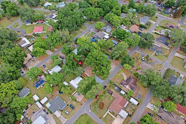 906 WOODLAWN AVENUE, Plant City, FL 33563