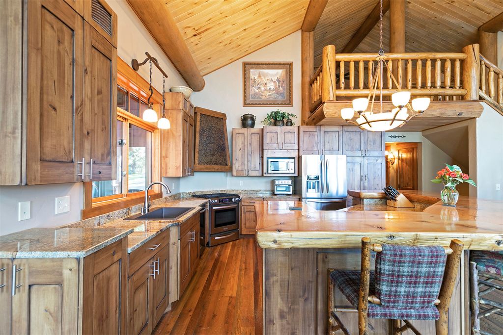 1110 N Bitterroot Road, Marion, MT 59925 photo 17