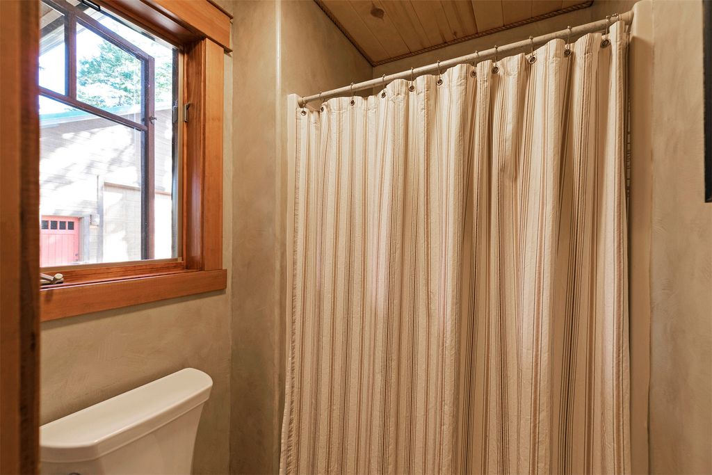 1110 N Bitterroot Road, Marion, MT 59925 photo 38