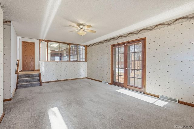 12 Baylor Drive, Longmont, CO 80503