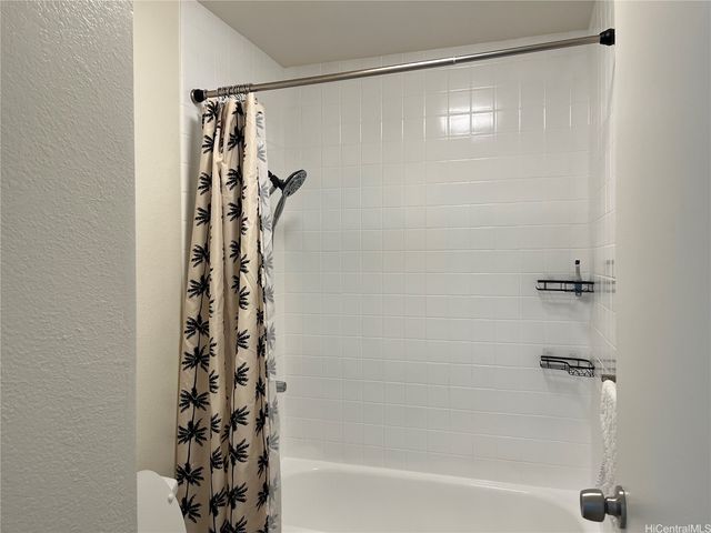 98-282 Kaonohi Street 104, Aiea, HI 96701