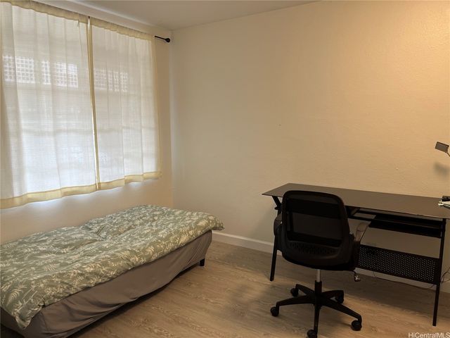98-282 Kaonohi Street 104, Aiea, HI 96701