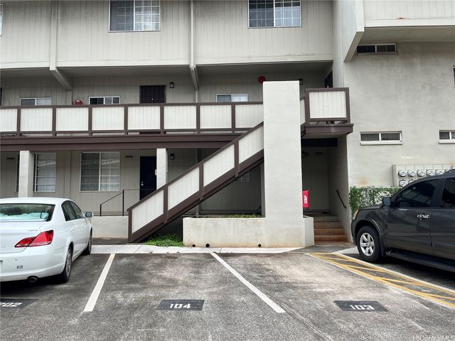 98-282 Kaonohi Street 104, Aiea, HI 96701