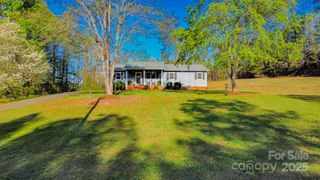 1469 Pearidge Road, Bostic, NC 28018