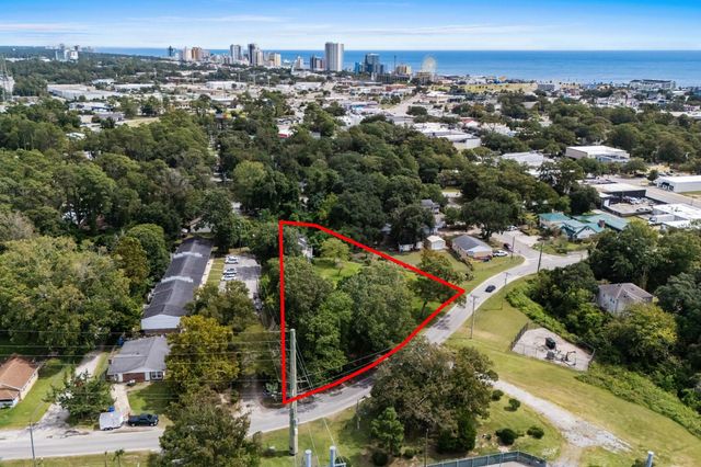 904 3rd Ave. N, Myrtle Beach, SC 29577